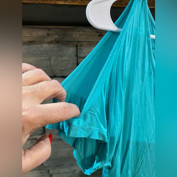 Turquoise Popular‎ Basics Open Shoulder tee - Picture 2 of 4
